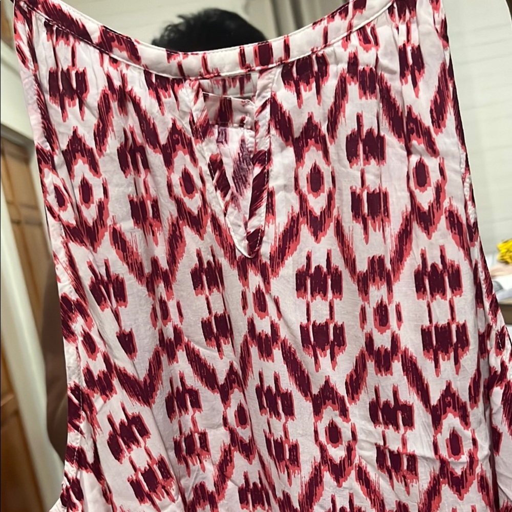 Old Navy Red and White Sleeveless Top - Picture 2 of 5